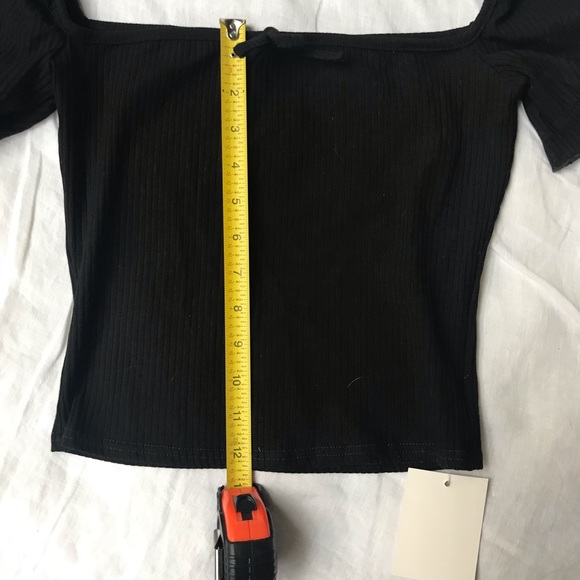 Square neck ribbed top with puff sleeves - Picture 6 of 6